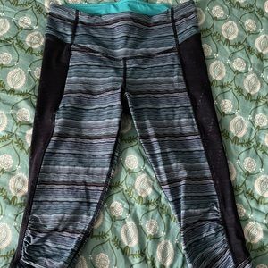 Lululemon Running Crops Sz 6